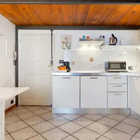 Apartment Modern Flat - 3 Mins From Duomo Square